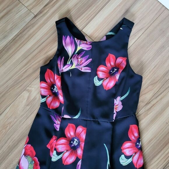 Ann Taylor Poppy Floral High Neck Criss Cross Back Midi Dress in Black - Picture 4 of 12